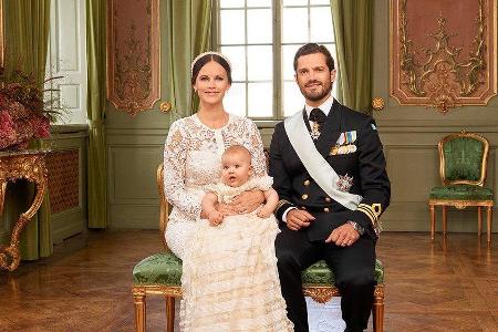 Prinzessin Sofia und Prinz Carl Philip mit ihrem Sohn Alexander