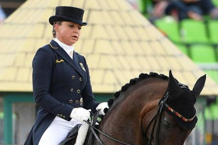Tod bei der Siegerehrung: Olympiasiegerin Schneider trauert um 