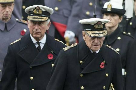 Prinz Charles (l.) und Prinz Philip im Jahr 2014