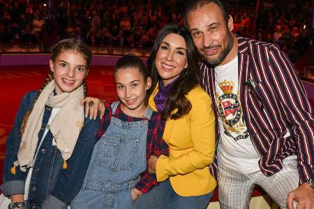 Judith Williams mit ihrem Ehemann Alexander-Klaus Stecher und den Kindern Sophia (li.) und Angelina