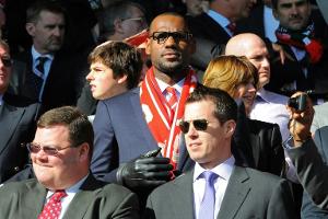 LeBron James vergrößert Anteile am FC Liverpool