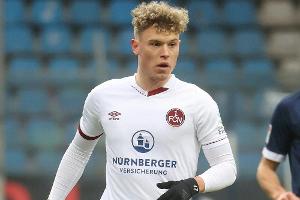 Hack trifft in Aue: Nürnberg hat Klassenerhalt fast sicher