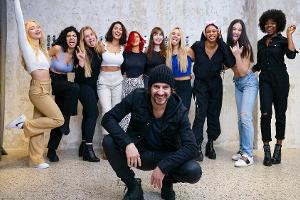 Thomas Hayo erklärt im persönlichen Teaching bei "GNTM", wie man bei einem Casting von sich überzeugt