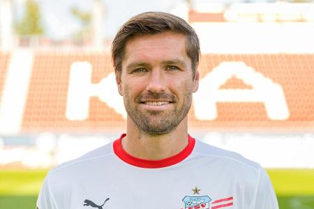 Oldie König verlängert in Zwickau