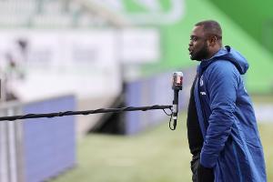 Asamoah und Owomoyela beklagen anhaltenden Rassismus