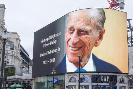 Am 17. April wird die Bestattung von Prinz Philip live übertragen. Wegen der Corona-Pandemie findet das Begräbnis nur im eng...