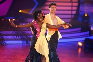 Auma Obama und Andrzej Cibis bei "Let's Dance".