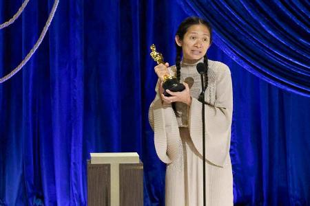 Chloé Zhao bei den Oscars 2021.