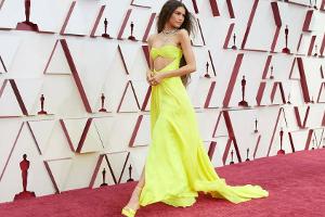 Zendaya in ihrem besonderen Oscar-Outfit.