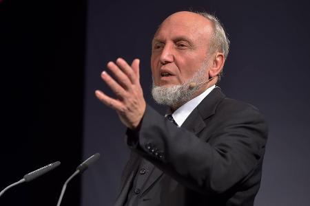 Wirtschaftswaise Prof. Dr. Hans-Werner Sinn, National�konom ...