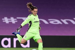 "Sind alle heiß": Bayern-Frauen wollen mit Sieg in London ins Finale