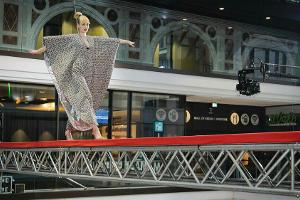 Der Laufsteg war diesmal in 18 Metern Höhe