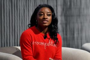 Rücktritt vom Rücktritt? Biles denkt über Olympia 2024 nach