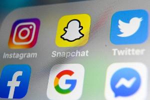 Choupo-Moting kritisiert Umgang mit Sozialen Medien