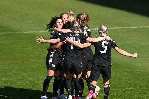 Champions League: Bayern-Frauen bezwingen Chelsea im Hinspiel knapp