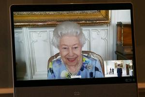 Queen Elizabeth II. während eines Termins am 27. April