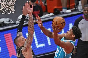 NBA: Schröder und Theis mit Double-Double