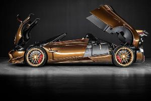 Pagani Huayra BC Roadster Supernova