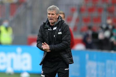 Funkels Debüt missraten: Pleite im Derby