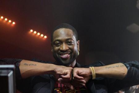 Wade kauft sich bei Utah Jazz ein