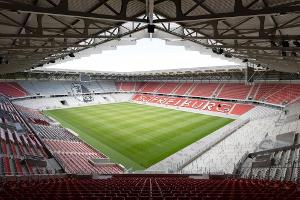 Freiburg weiht neues Stadion mit Sieg über St. Pauli ein