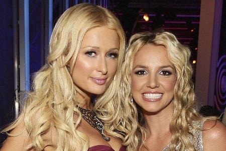 Paris Hilton (l.) und Britney Spears gemeinsam bei den MTV Video Music Awards im Jahr 2008.