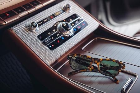 Lincoln Aviator Shinola Concept