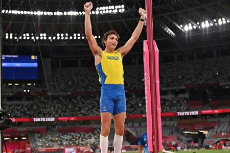 Stab-Weltrekordler Duplantis holt mit Machtdemonstration Gold