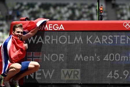 Warholm stürmt mit Wahnsinns-Weltrekord zu Hürden-Gold