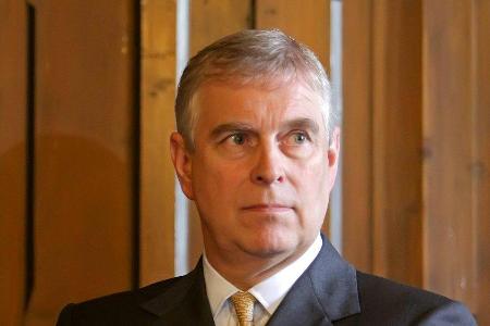 Prinz Andrew wurde von mutmaßlichem Epstein-Opfer Virginia Giuffre verklagt.