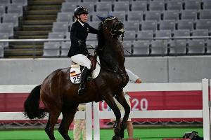 Nach Reit-Drama bei Olympia: Schleu vom Hass im Internet schockiert