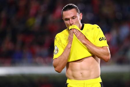 In Leonardo Balerdi, Jeremy Toljan und Sergio Gómez wurde bereits ein Trio abgegeben, das ohne Chance auf Spielzeit war. Nic...