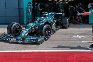 Sebastian Vettel - 18-Zoll - Pirelli-Reifen - Test - Silverstone - 2021