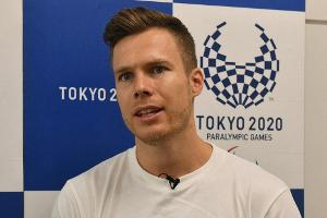 Para-Star Rehm wirbt beim Supercup für Paralympics