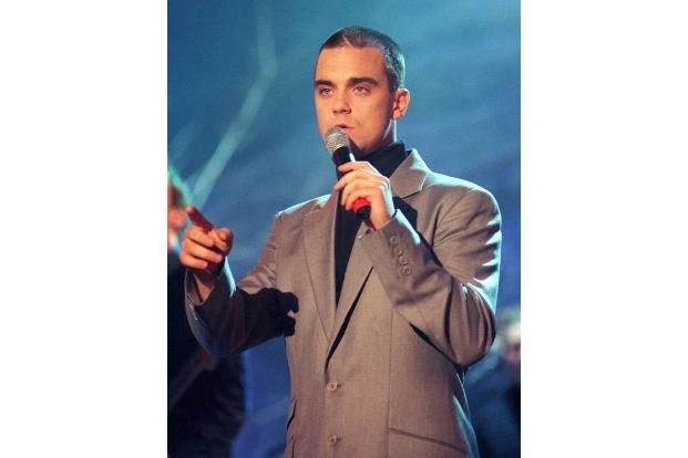 ... zum Bruch mit Take That. 1995 verließ Robbie die Band wegen Unstimmigkeiten, ein dreiviertel Jahr später löste sich die ...