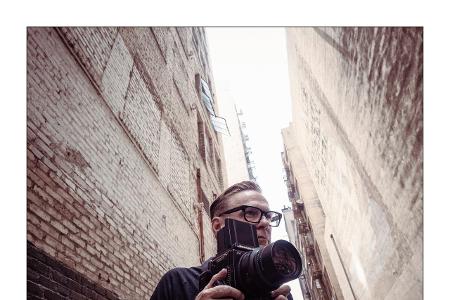 BTS Pirelli The Cal by Bryan Adams (1)