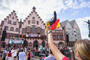 Deutsche Olympia-Delegation in Frankfurt gefeiert