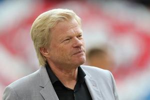 FC Bayern überreicht Scheck für Flutopfer