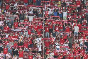 "Tribünen-Party" mit Fans: Mainz muss 15.000 Euro Strafe zahlen