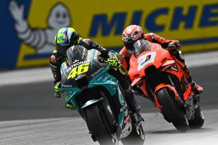 Nach Rücktrittsankündigung: MotoGP-Superstar Rossi fährt in die Punkte