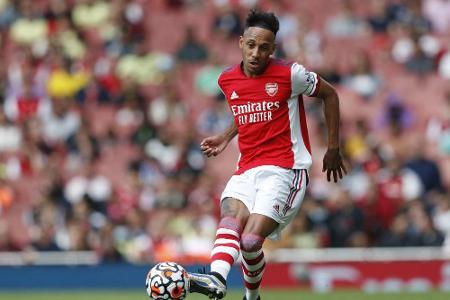 Arsenals Aubameyang mit Pokal-Gala