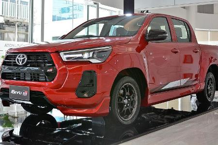 Toyota Hilux Revo 2WD GR Sport Lo-Floor