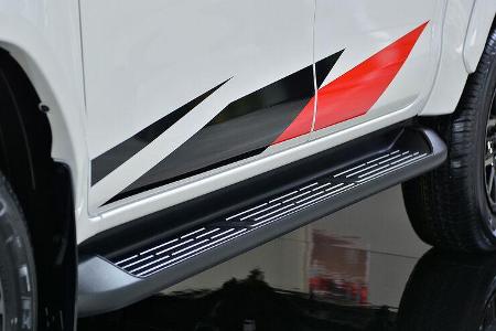 Toyota Hilux Revo 4WD GR Sport Hi-Floor