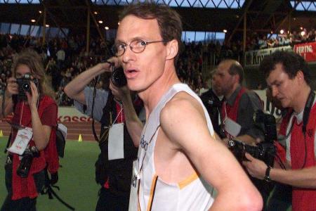 Hat er oder hat er nicht? 1999 wird Langstreckenläufer Dieter Baumann zwei Mal positiv auf den Wirkstoff Nandrolon getestet....