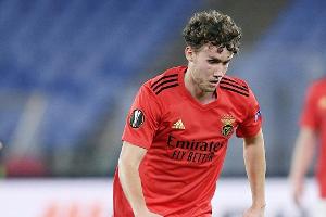 Medien: Waldschmidt wechselt von Benfica nach Wolfsburg