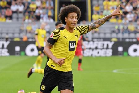 Half erneut in der Innenverteidigung aus. Offenbarte solides Raumverständnis und verhinderte wiederholt Zuspiele in die Tief...