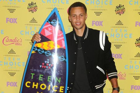 Der US-amerikanische Basketballspieler Stephen Curry schwört auf Pasta mit seiner Lieblingssauce. Die besteht aus San Marzan...