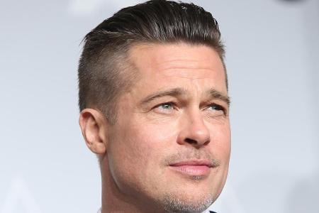Die Lieblingsspeise von Hollywood-Beau Brad Pitt ist ... Pizza! Er könnte täglich eine verdrücken, heißt es von ihm. Ob er d...
