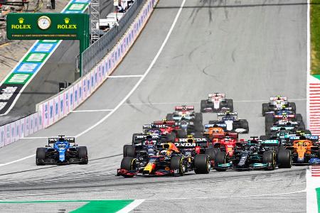 Besser kann ein Heimspiel kaum laufen: Max Verstappen gewinnt souverän den Großen Preis der Steiermark auf dem Red Bull Ring...
