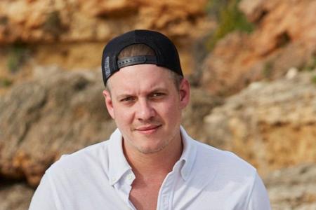 Gustav (32), Betriebsleiter in der Gastronomie aus Paderborn:
